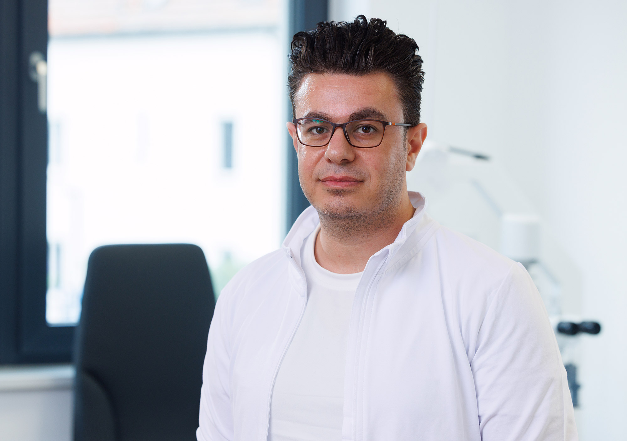 Alaa Zidan, Facharzt für Augenheilkunde